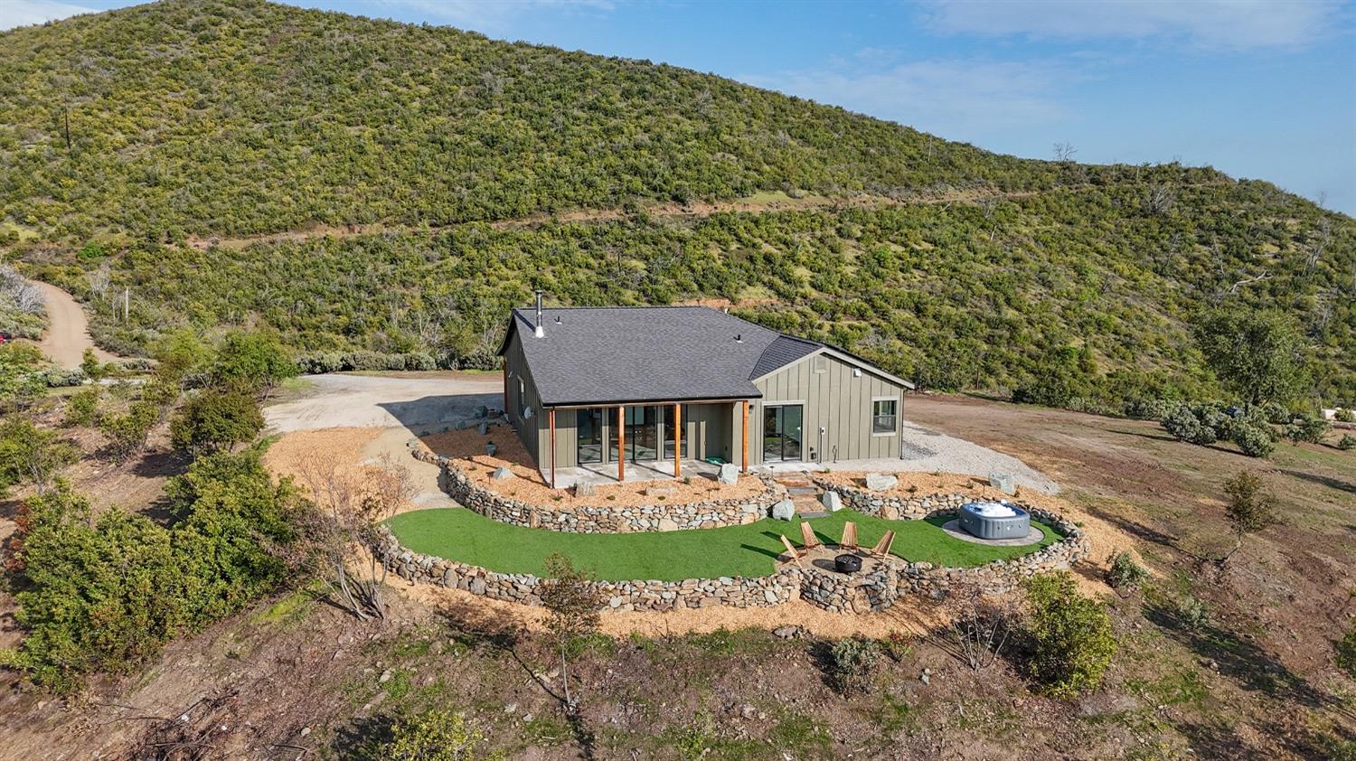 5249 West Murray Creek Road