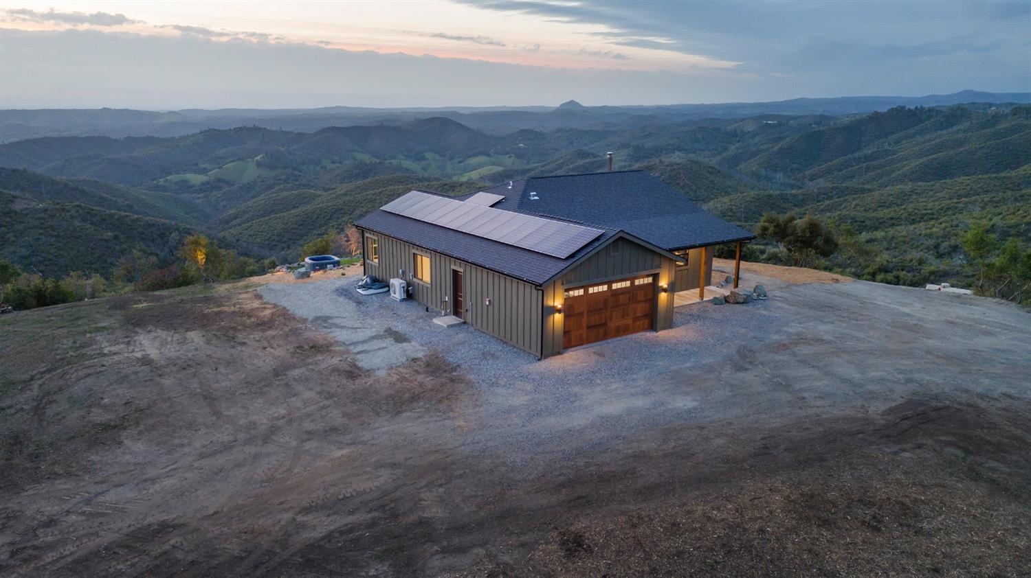 5249 West Murray Creek Road