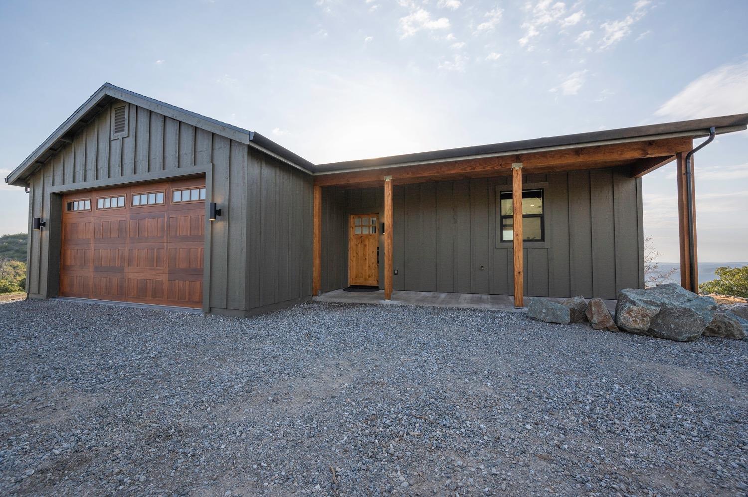 5249 West Murray Creek Road