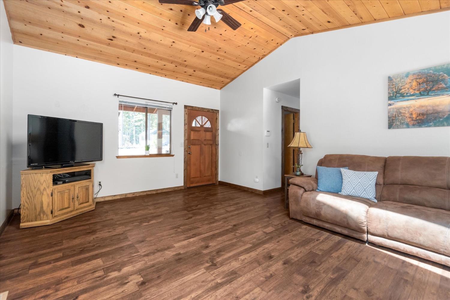 3656 Fairway Drive