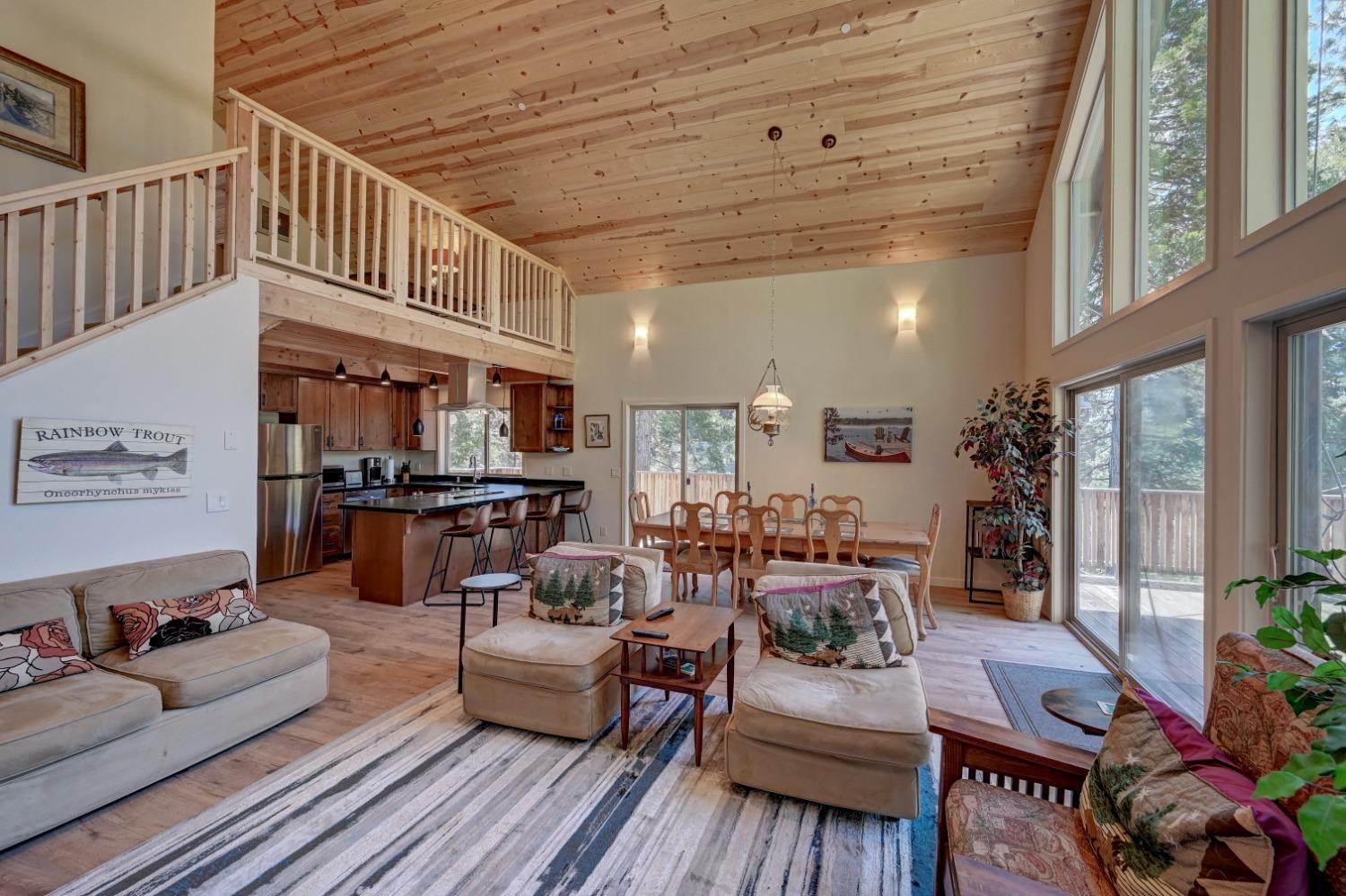 633 Briarwood Court 2297