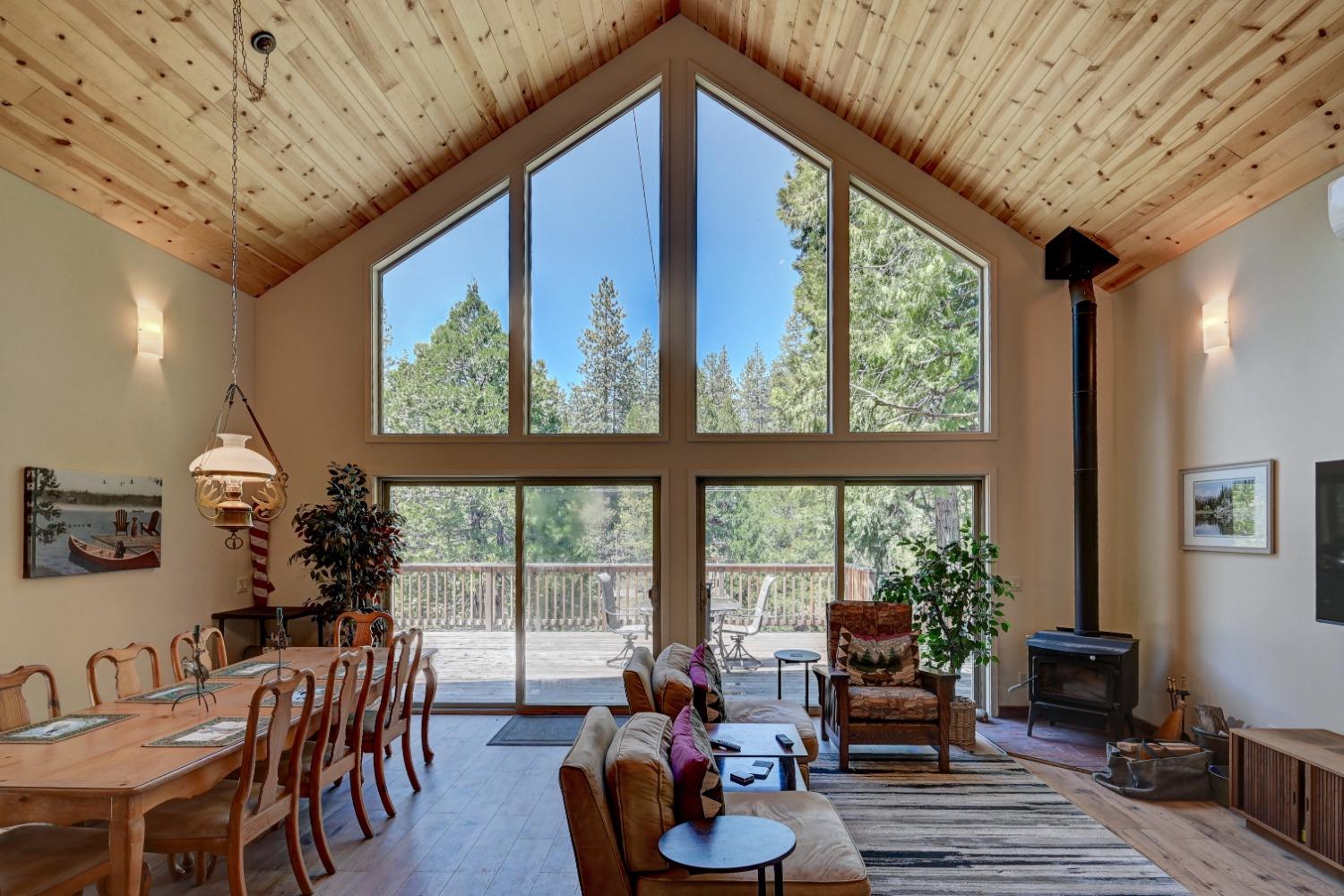 633 Briarwood Court 2297