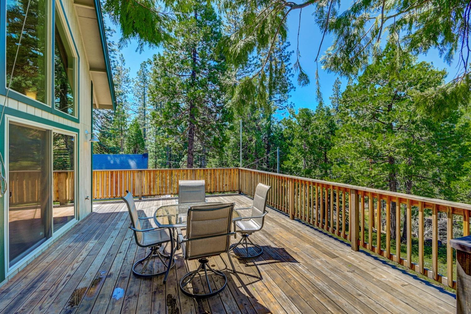 633 Briarwood Court 2297