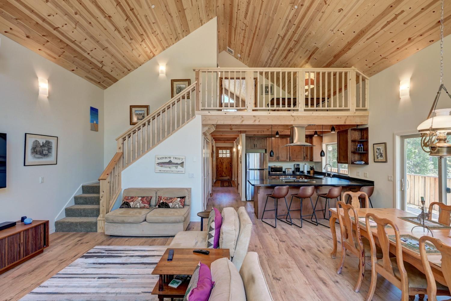 633 Briarwood Court 2297