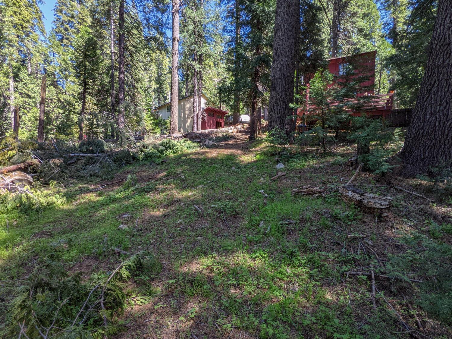 1055 Laurel Circle