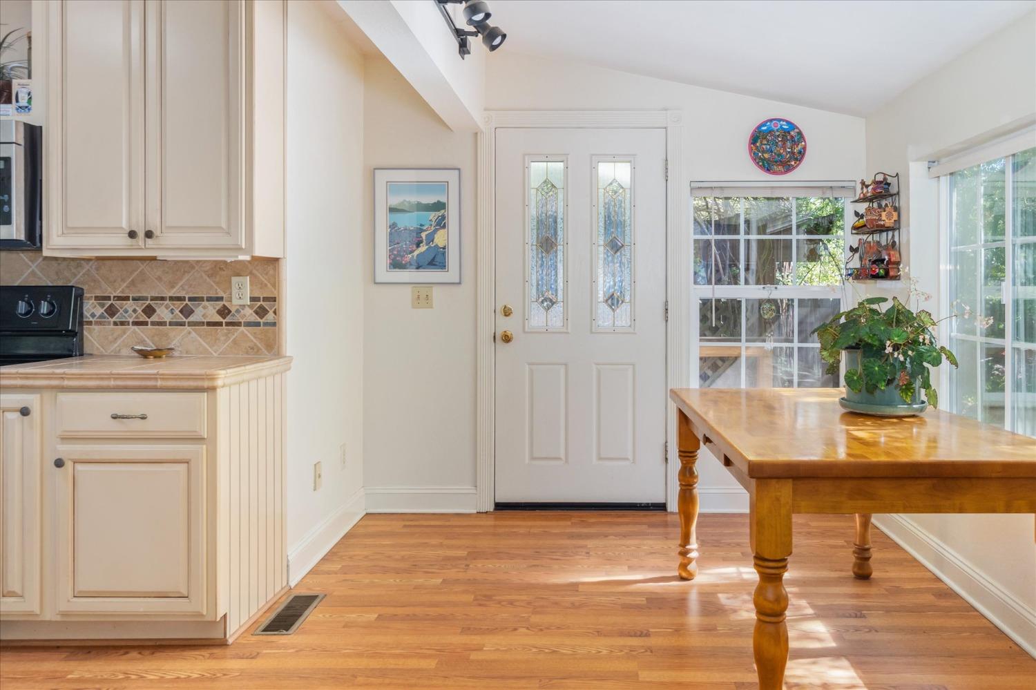 5109 Glen Echo Drive