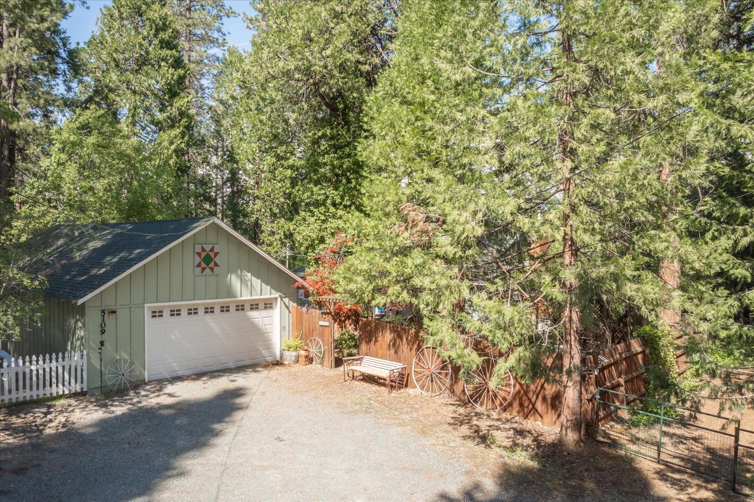 5109 Glen Echo Drive