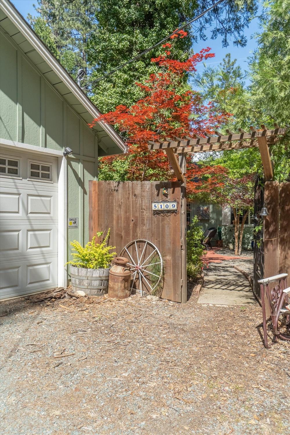 5109 Glen Echo Drive
