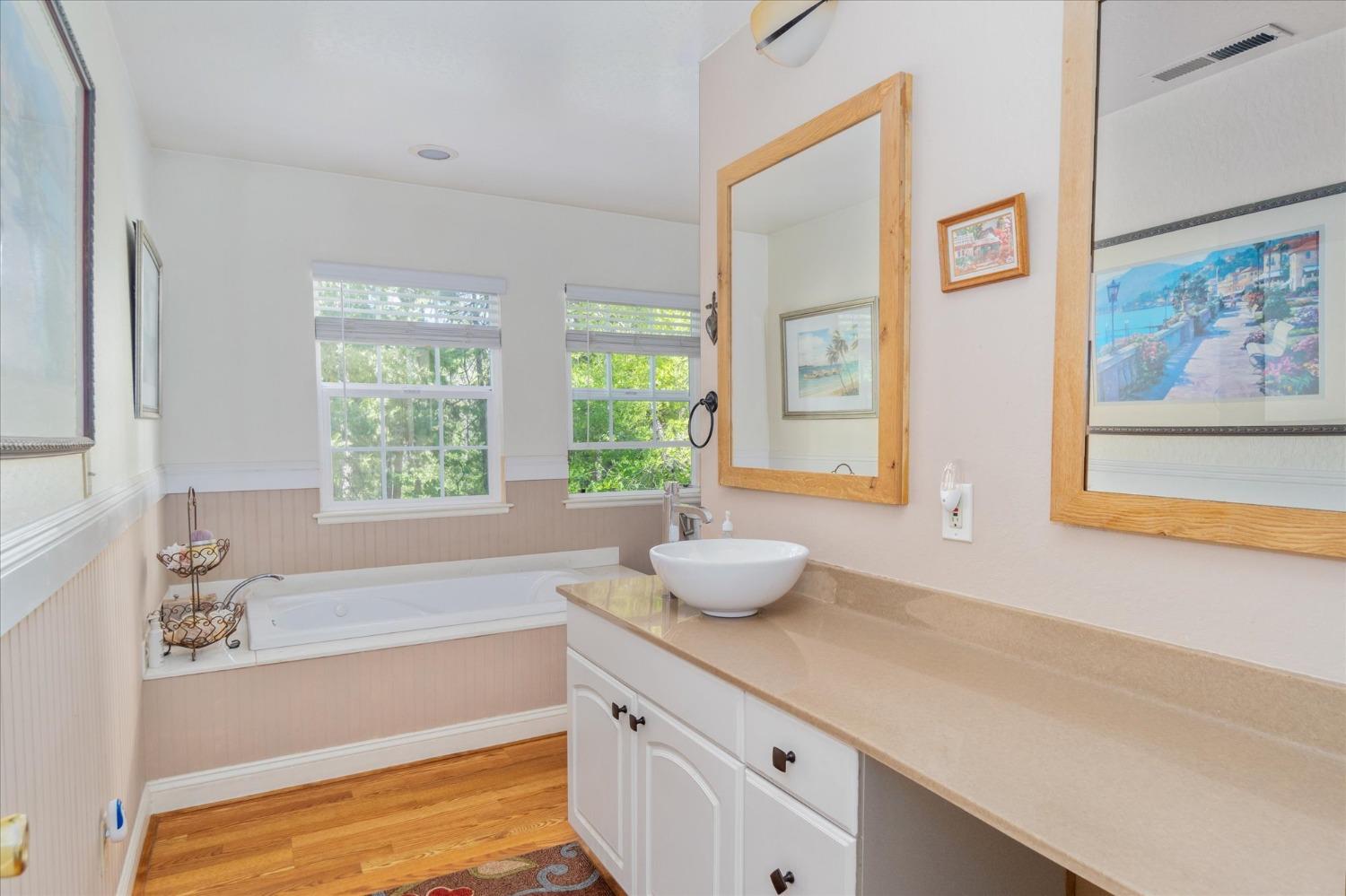 5109 Glen Echo Drive