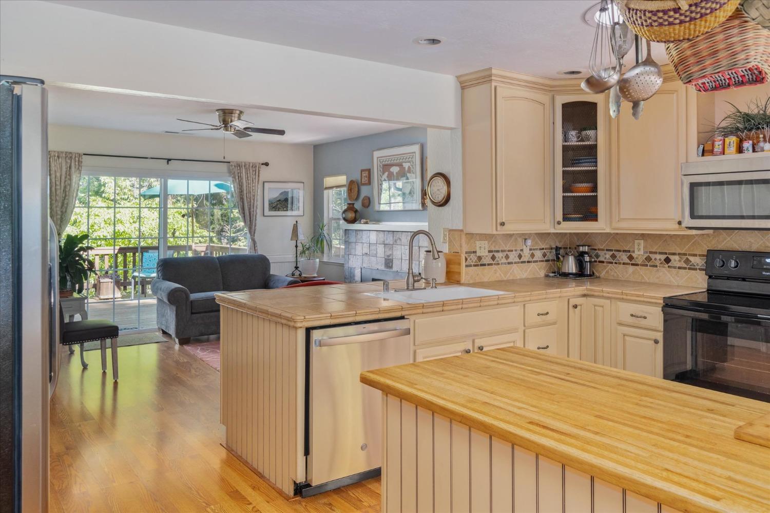 5109 Glen Echo Drive
