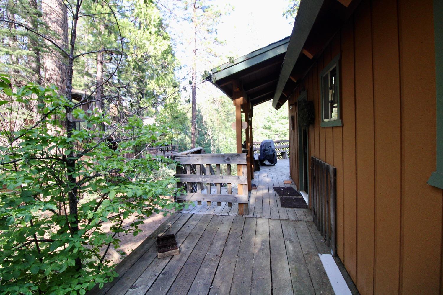1326 Moran Road
