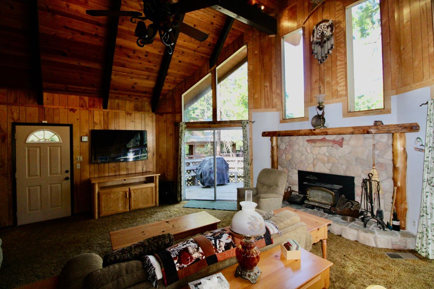 1326 Moran Road