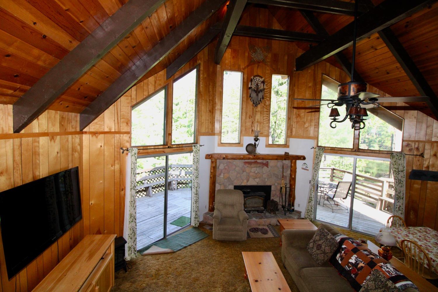 1326 Moran Road