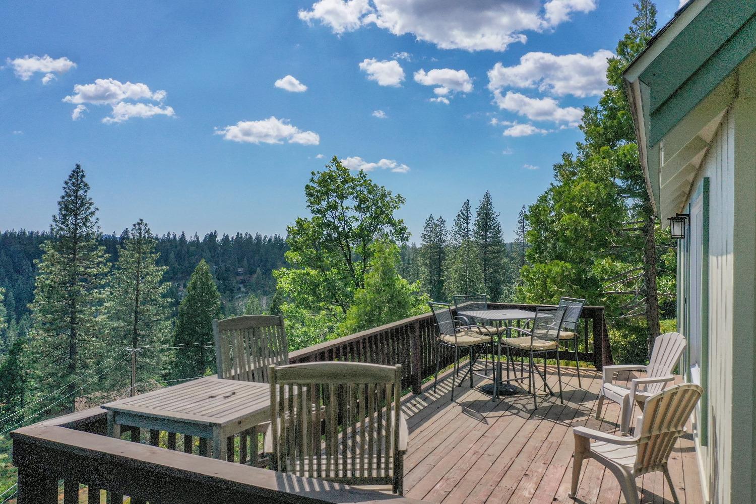 1107 Greensboro Way