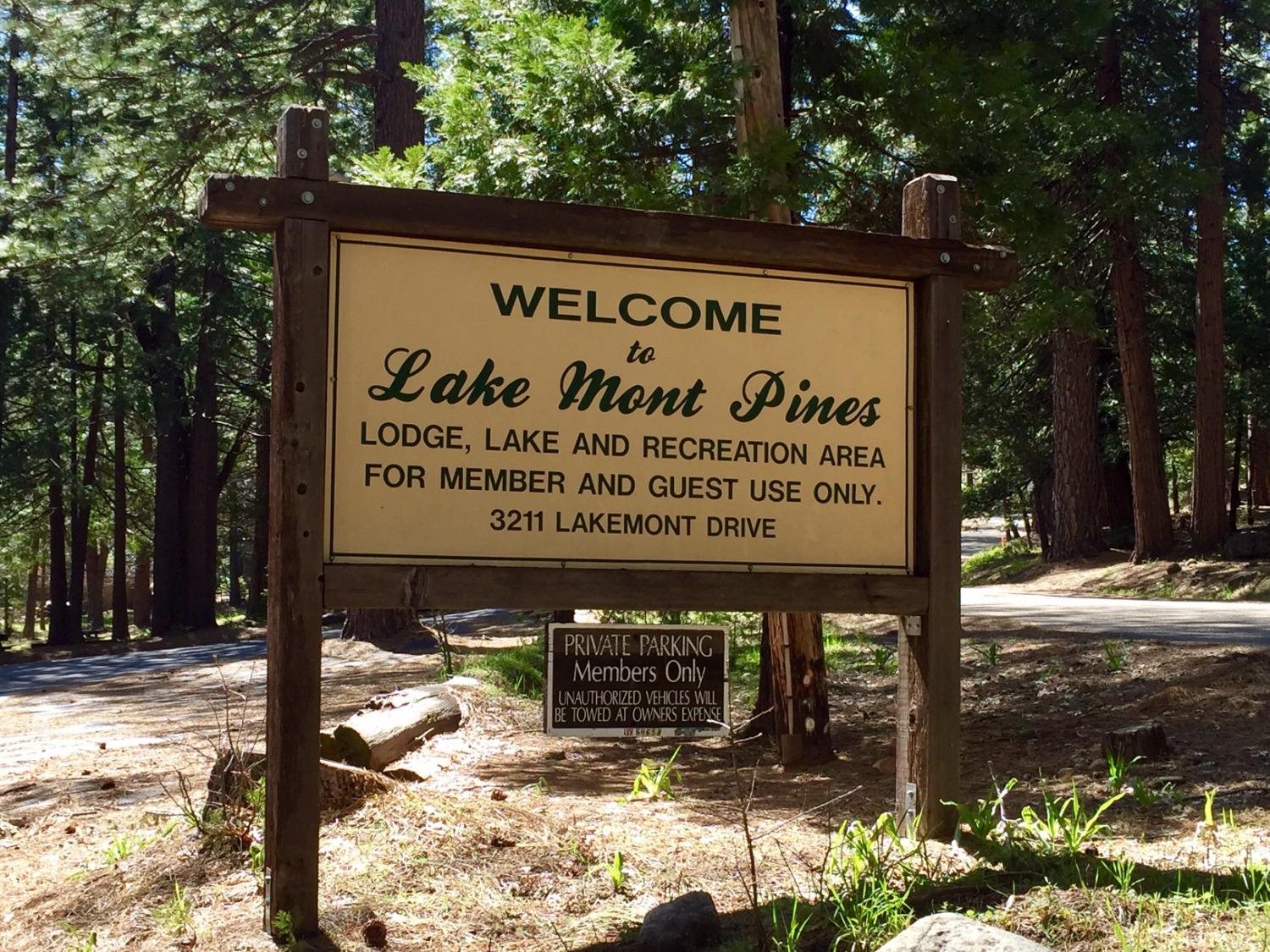 3465 Lakemont Dr