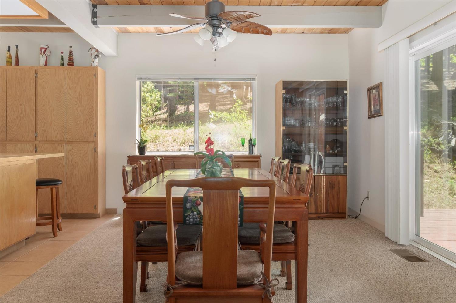1327 Laurel Circle