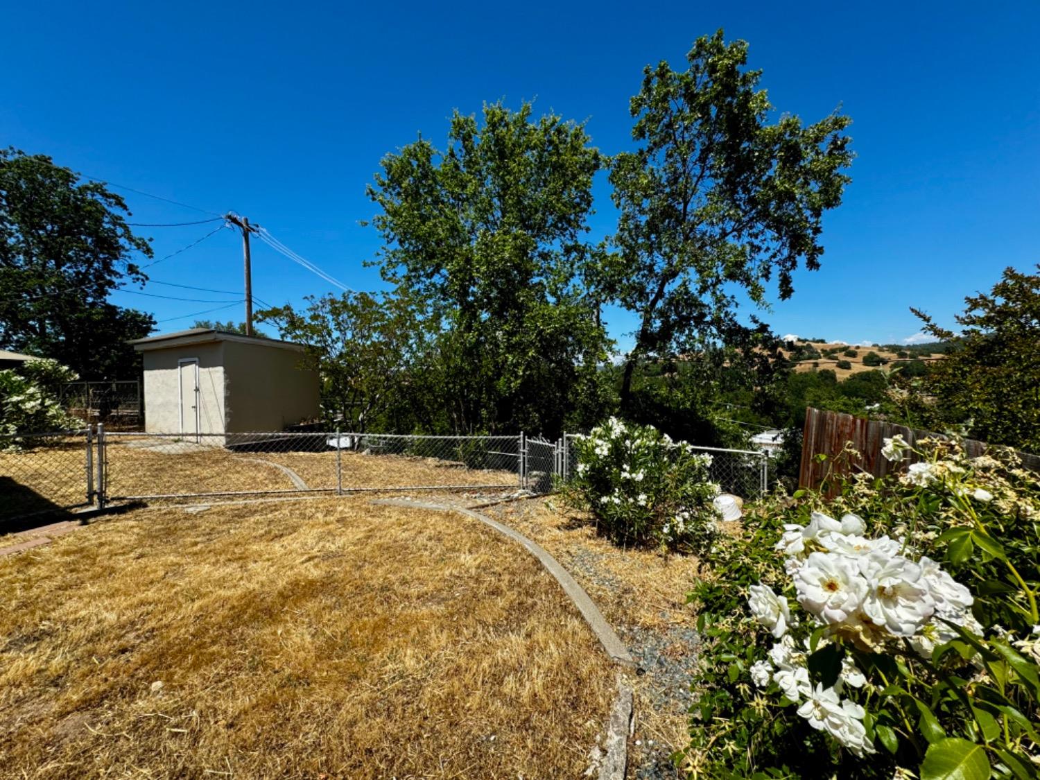 1409 Fairview Drive