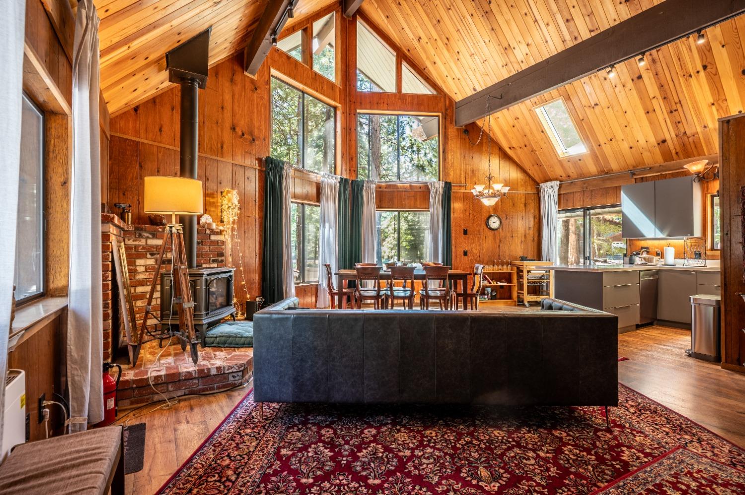 3906 Ottawa Drive