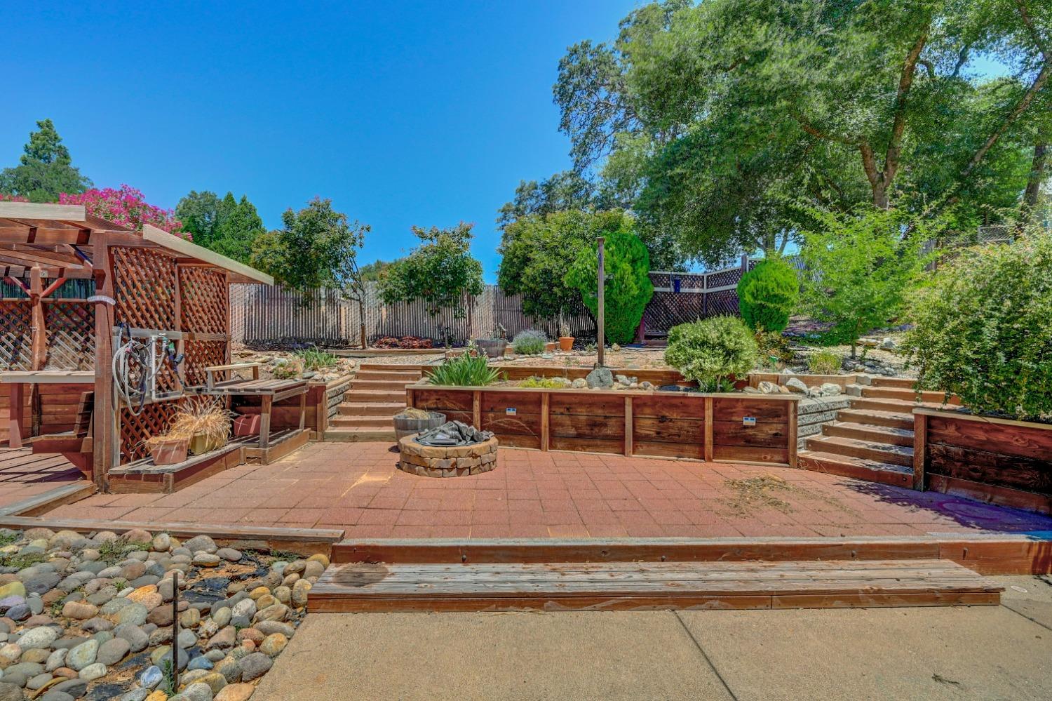 247 Leaf Court