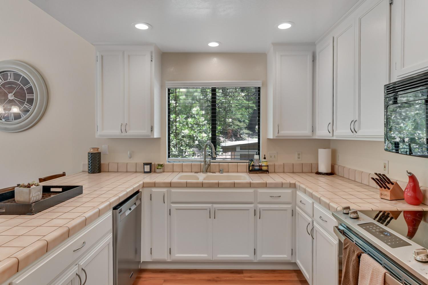 247 Leaf Court