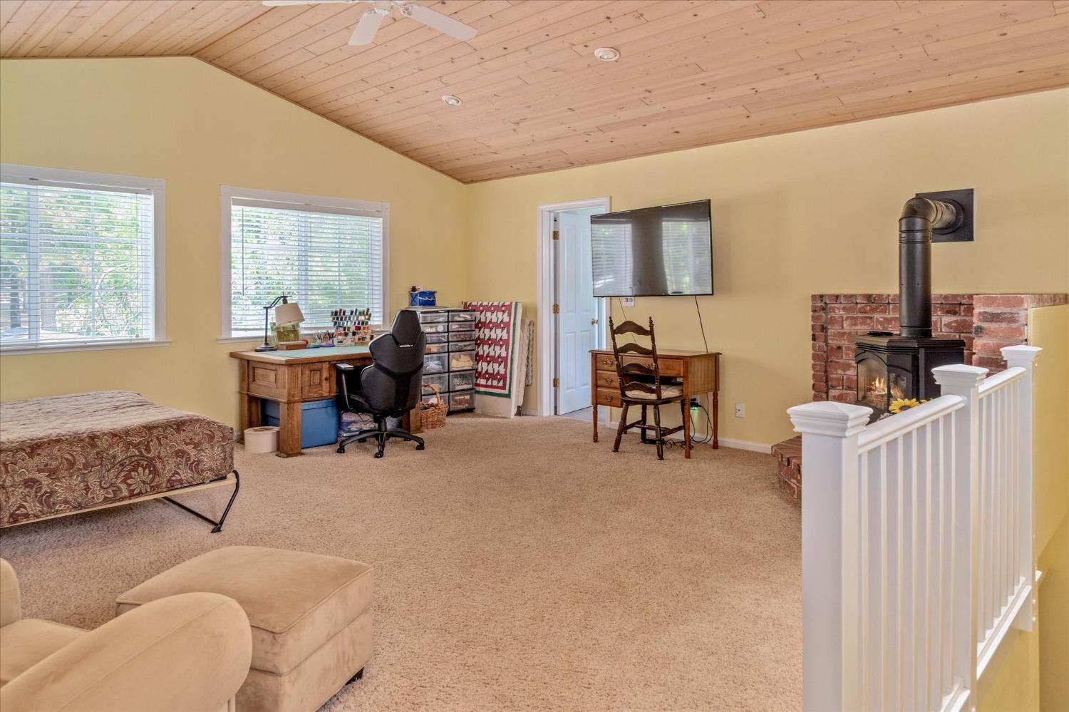 2393 Shoshone Drive