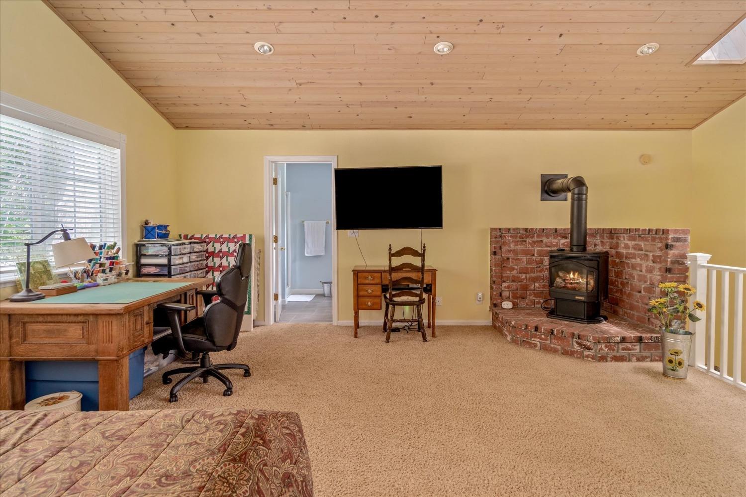 2393 Shoshone Drive