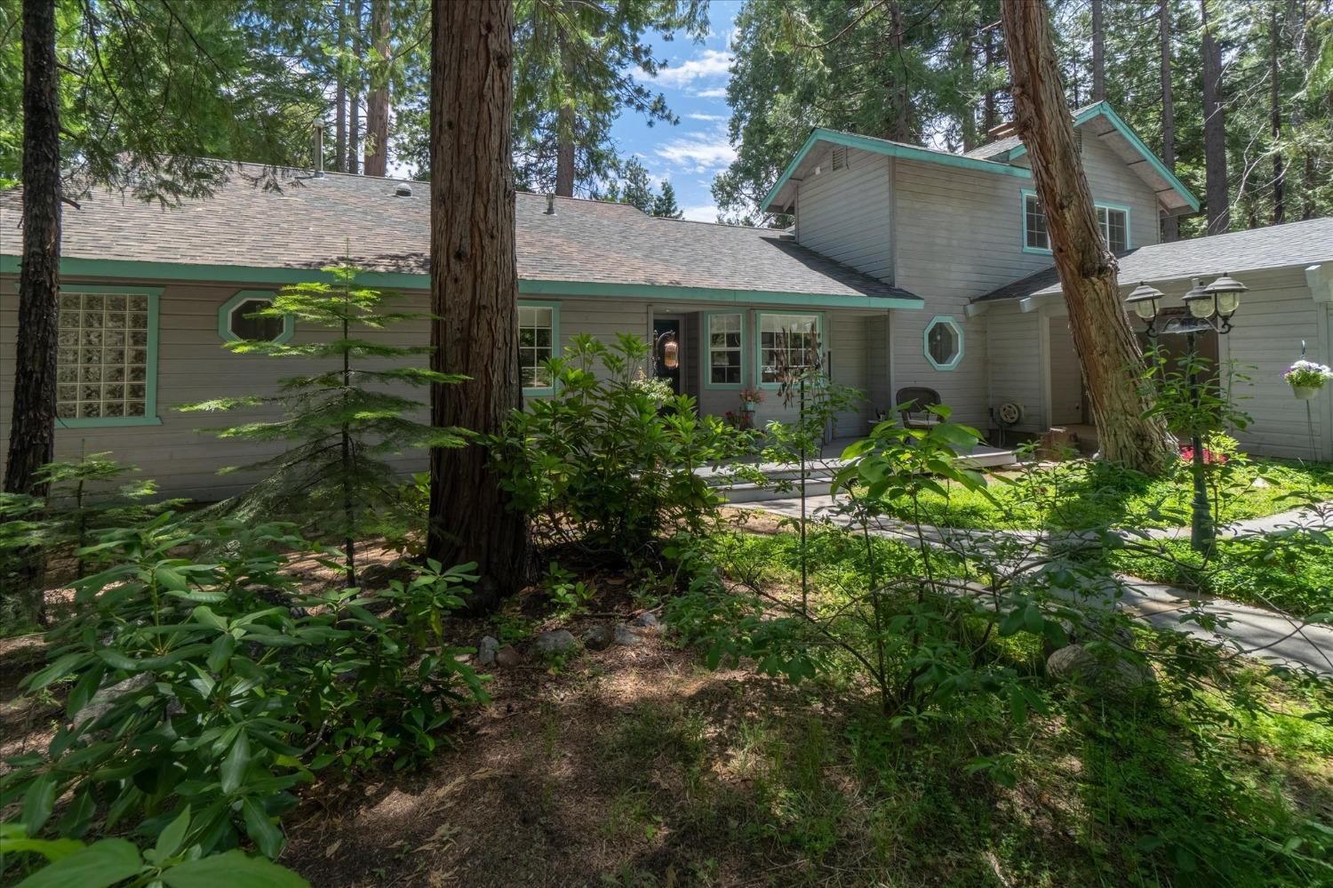 2393 Shoshone Drive