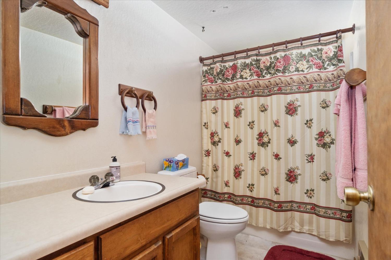 353 Pomo Circle