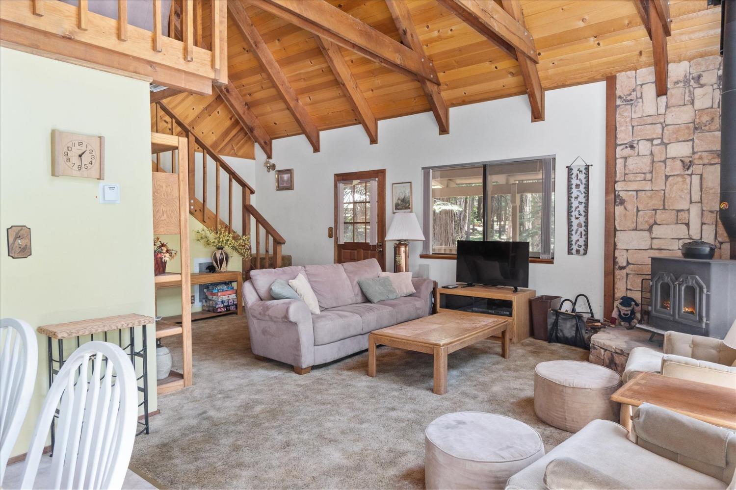 353 Pomo Circle