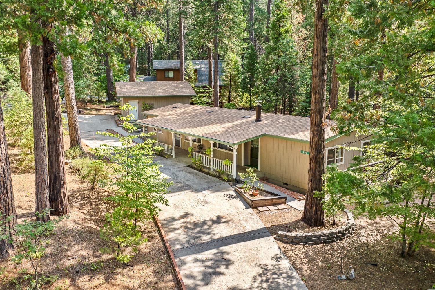 745 Dean Way