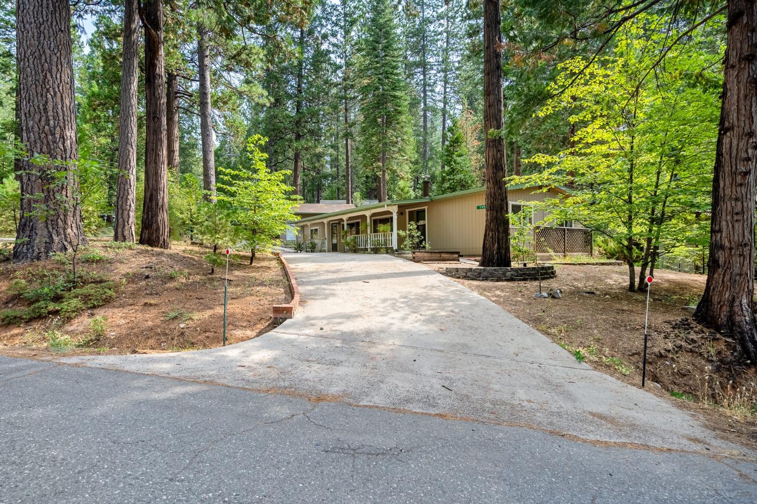 745 Dean Way