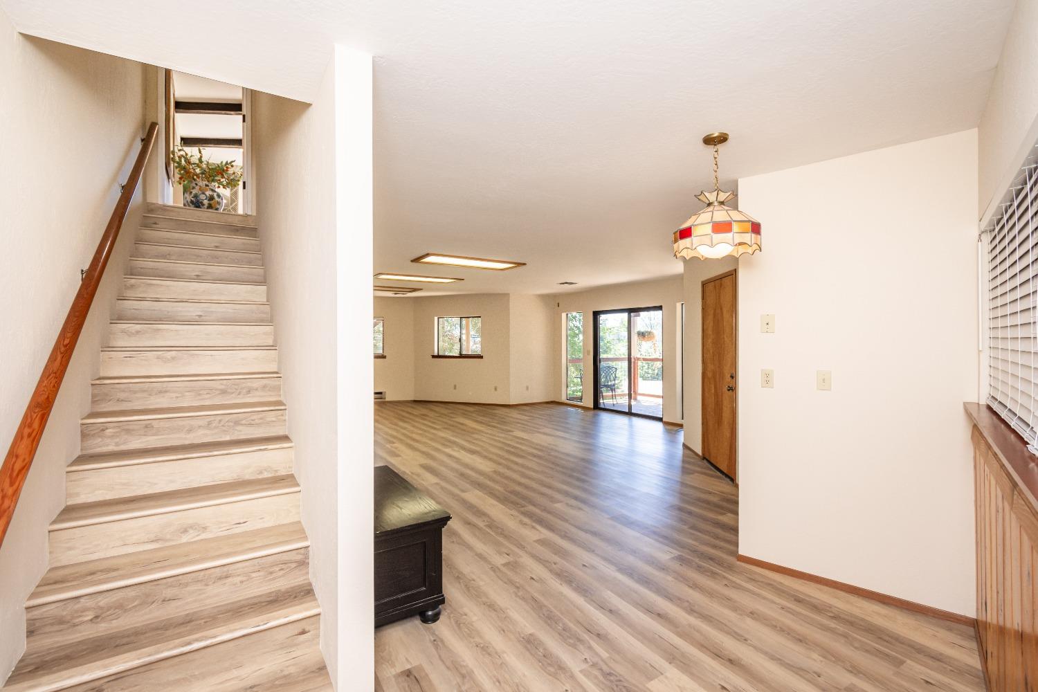 621 Sugarbush Lane