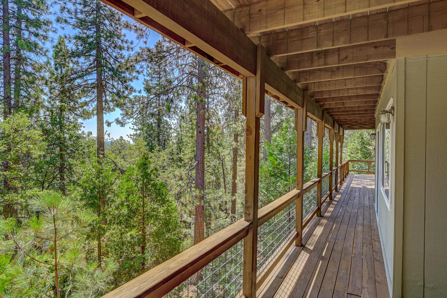 2707 Elizabeth Drive