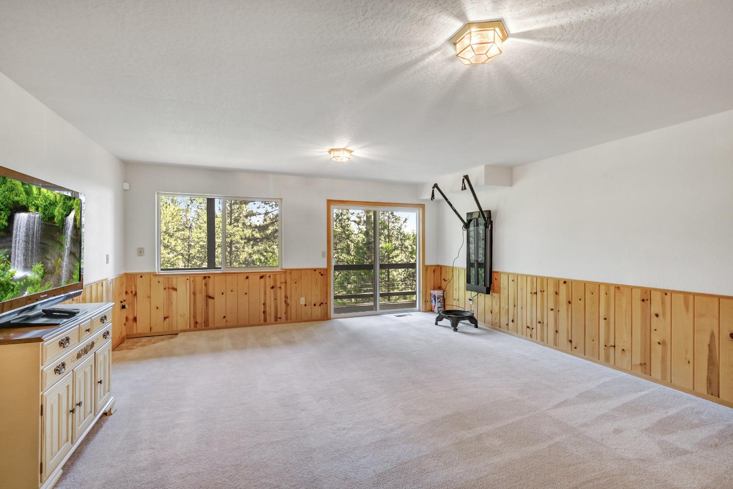 2707 Elizabeth Drive