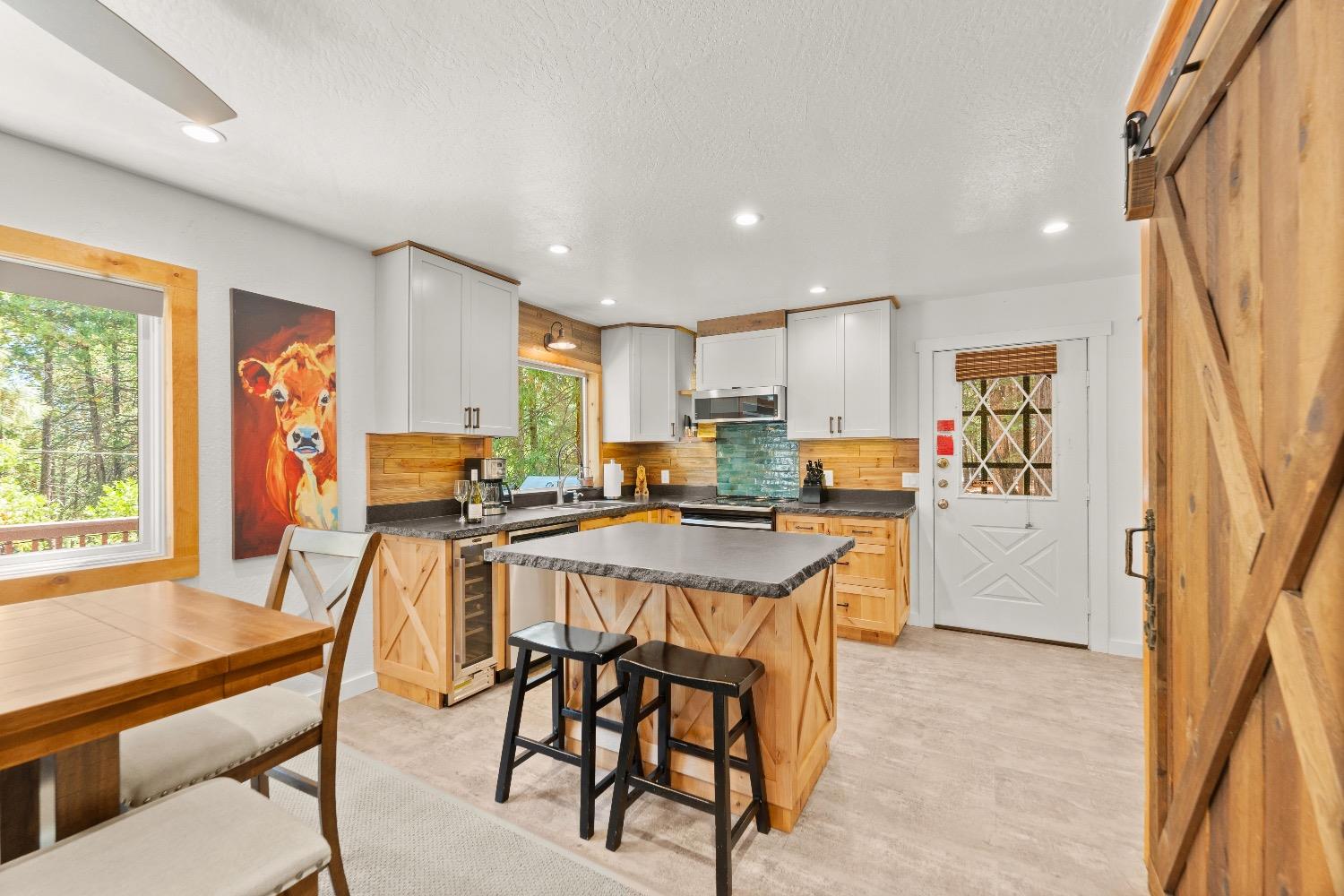 2953 Navajo Drive