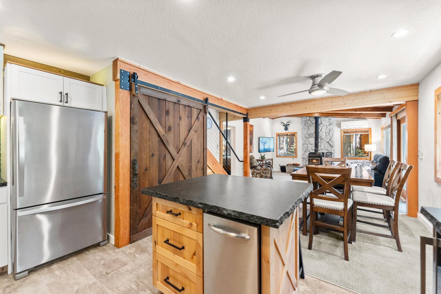 2953 Navajo Drive