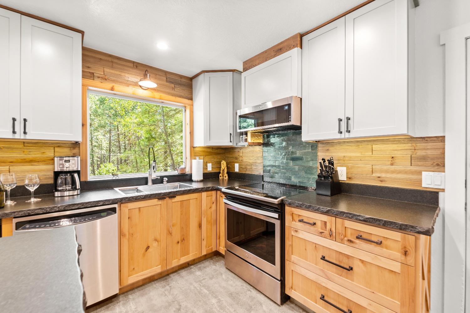 2953 Navajo Drive