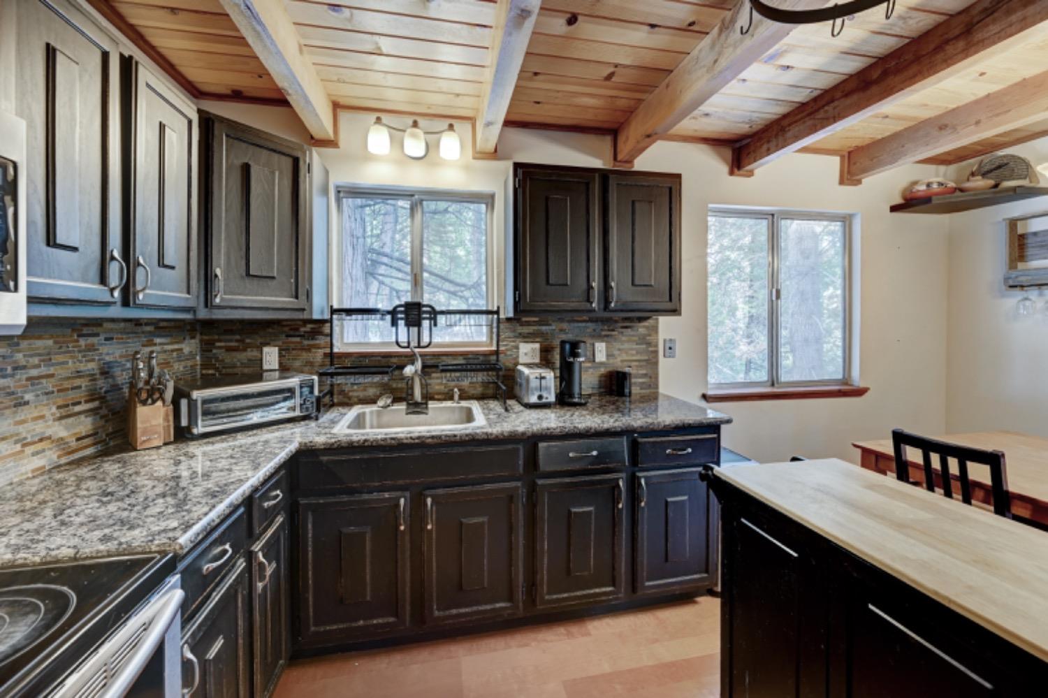 1255 Shoshone Drive