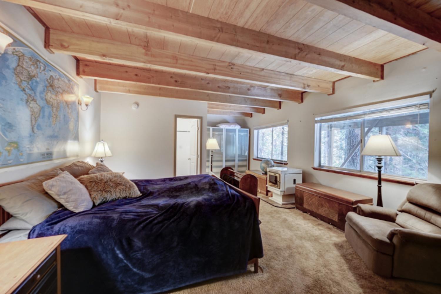 1255 Shoshone Drive