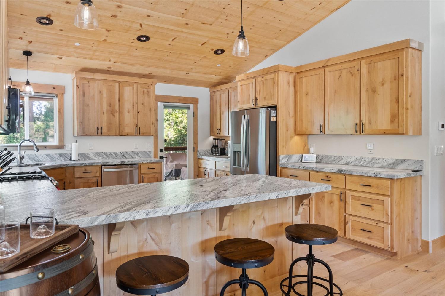 2492 Sultana Road