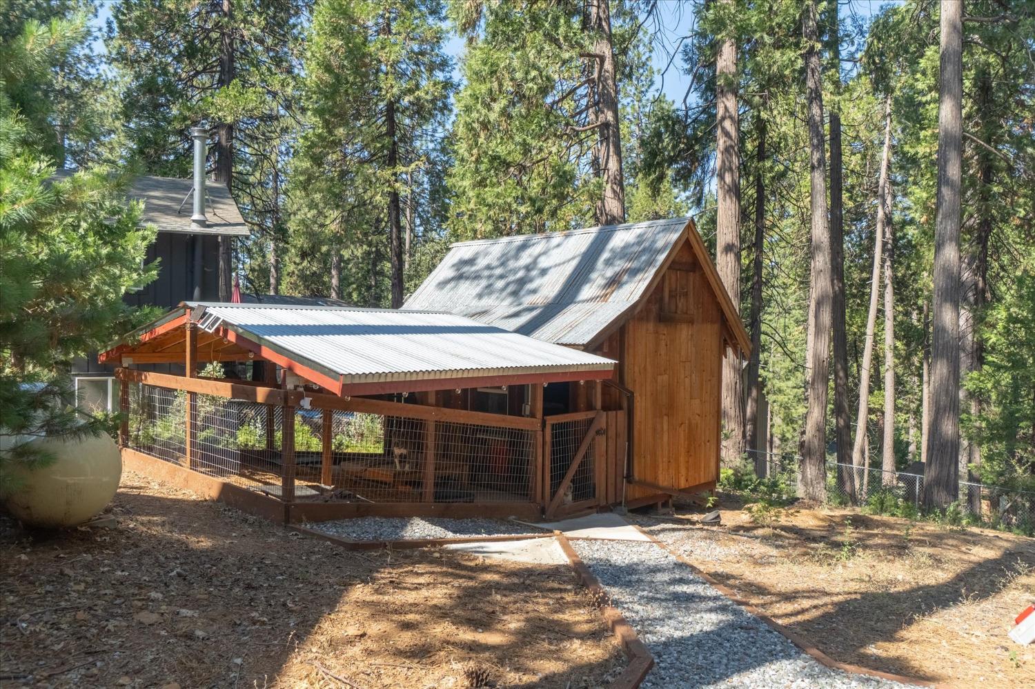 2492 Sultana Road