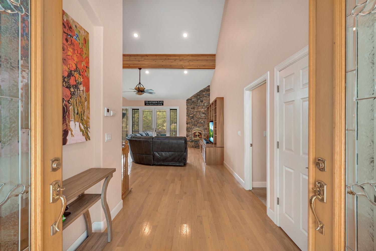 3 Foxglove Court