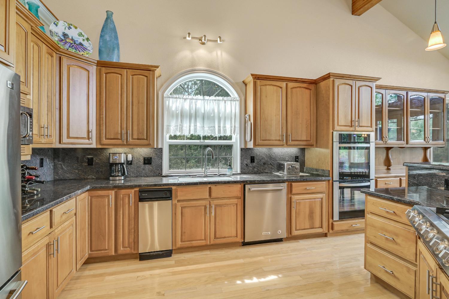 3 Foxglove Court