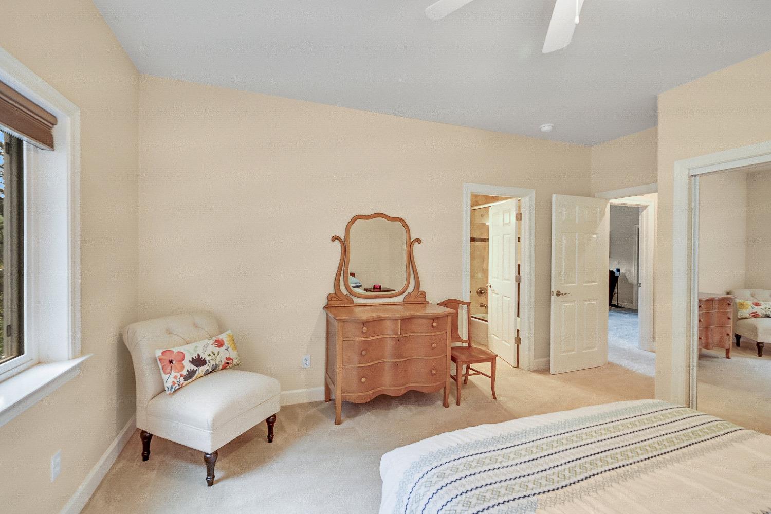 3 Foxglove Court