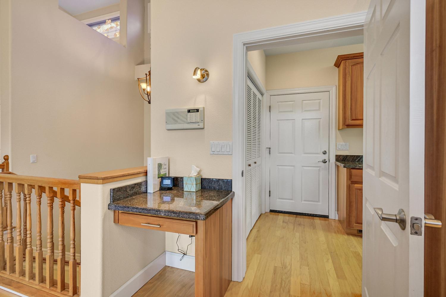 3 Foxglove Court
