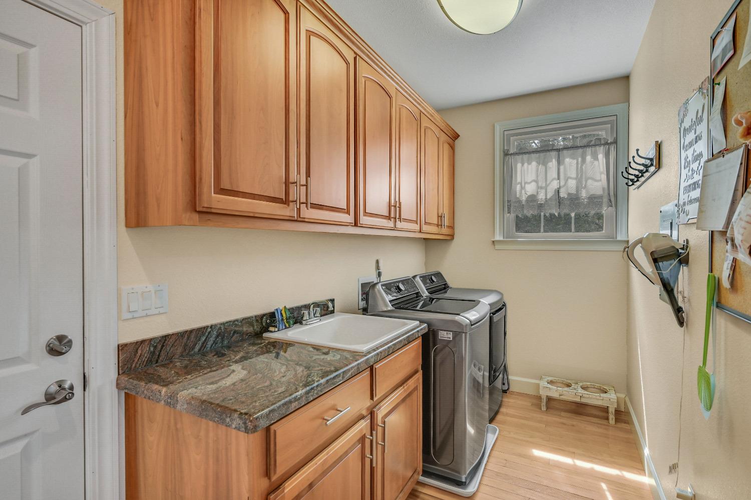 3 Foxglove Court
