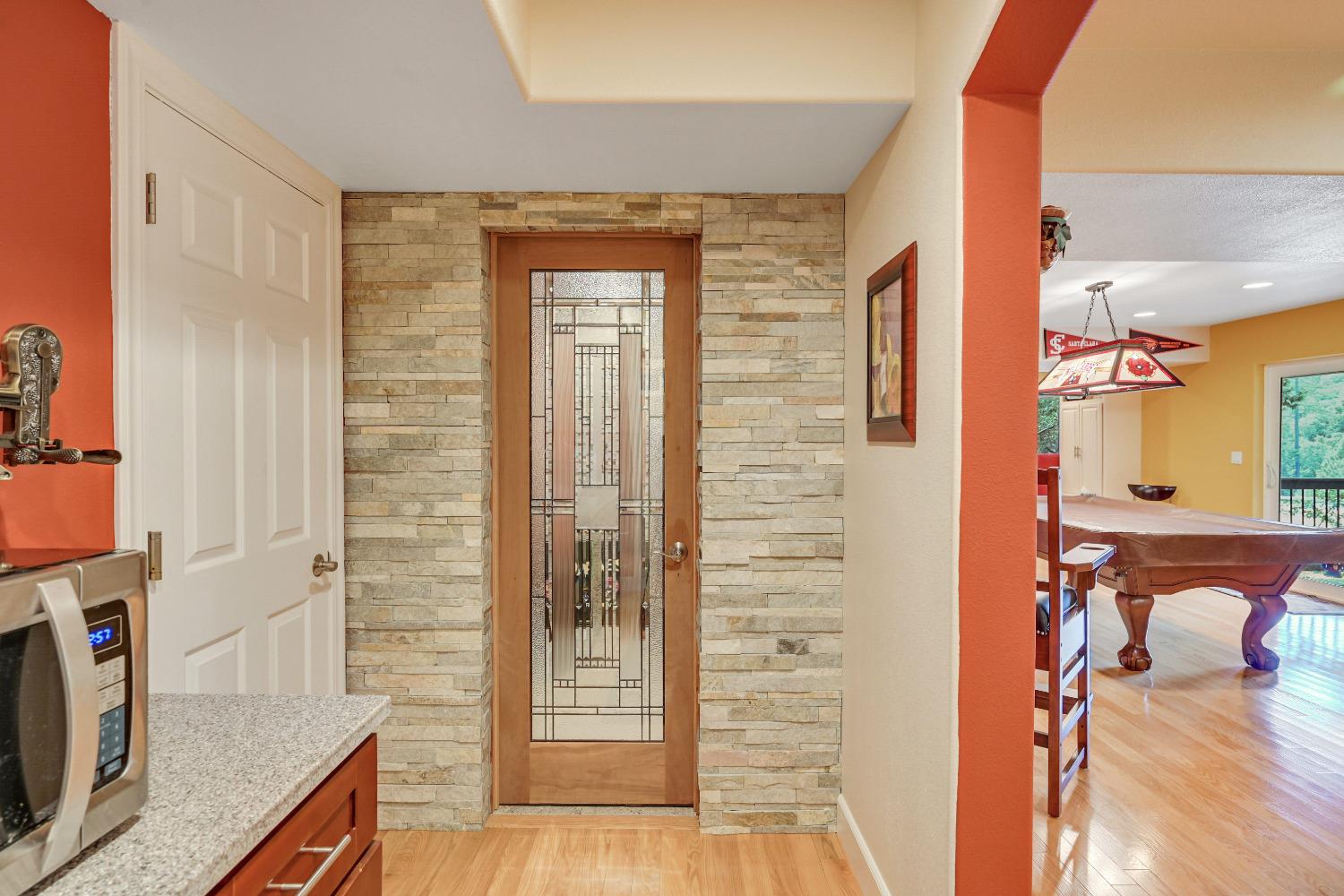 3 Foxglove Court