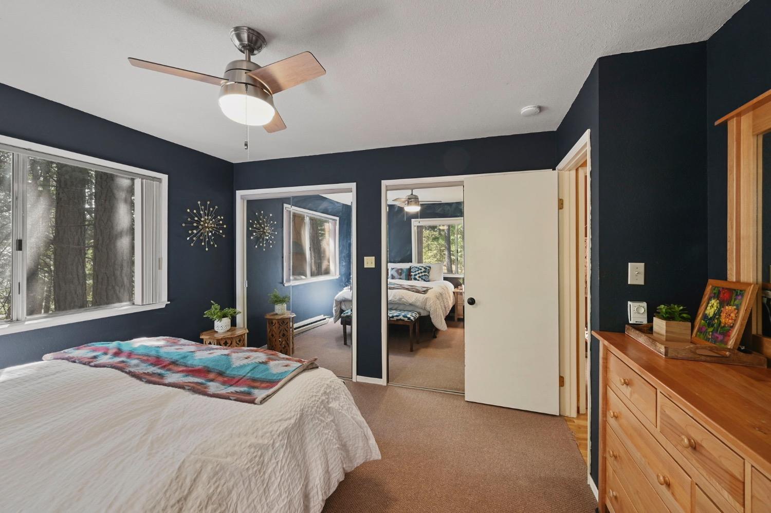 2042 South Sierra View
