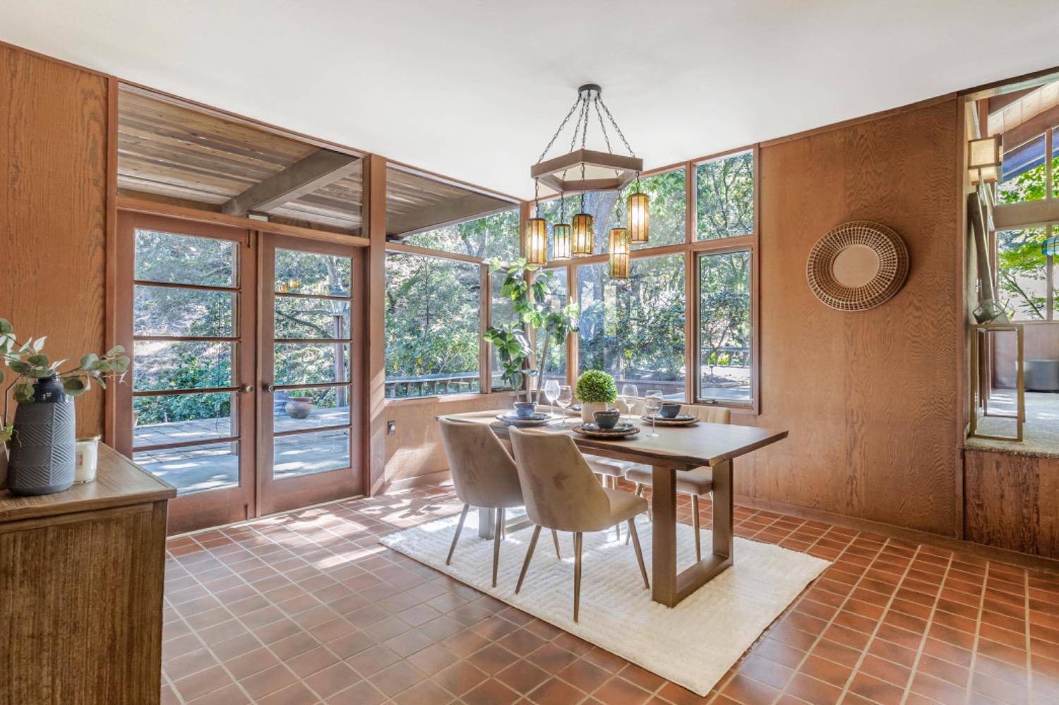 3145 Bandera Drive