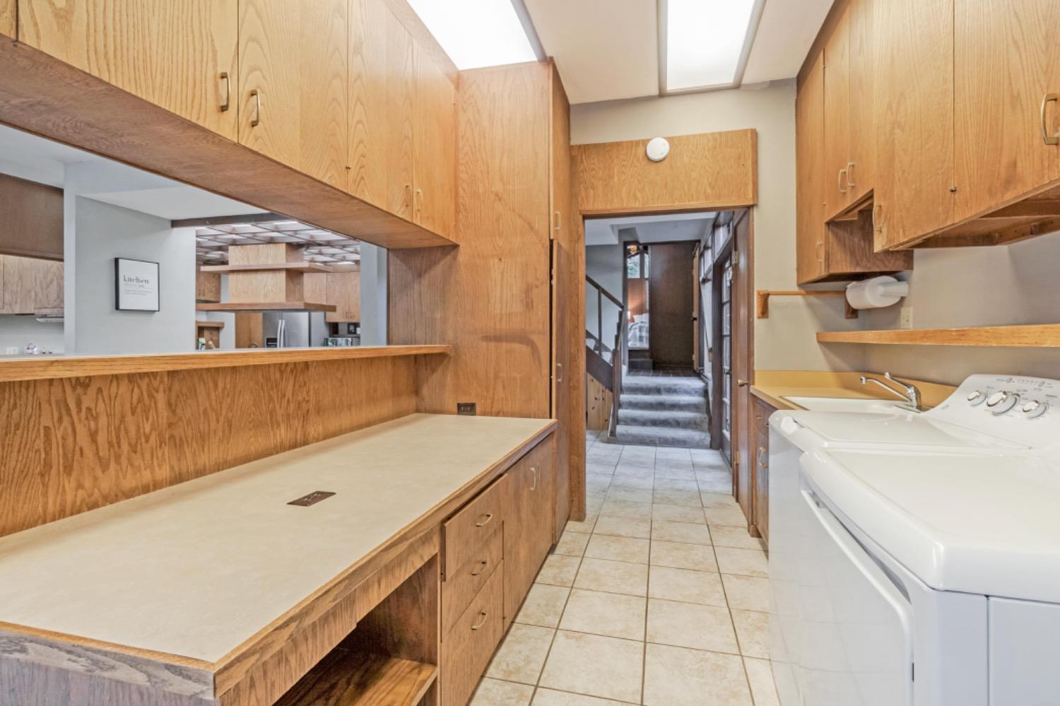 3145 Bandera Drive